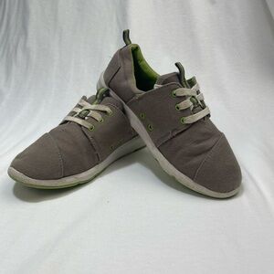 TOMS Tan and Green Slip-On Lace Up Shoes size Big Kid 4